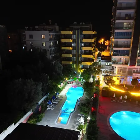 Gold Twins Boutique Hotel 3*