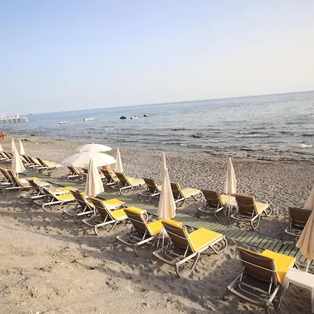 Gold Twins Boutique 3*