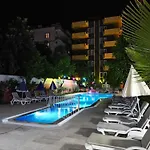 Gold Twins Boutique 3* Alanya