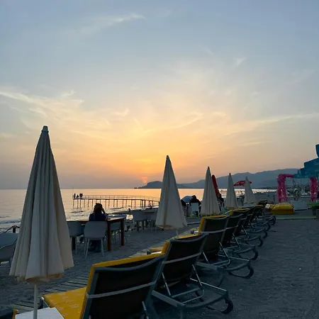 Gold Twins Boutique Hotel